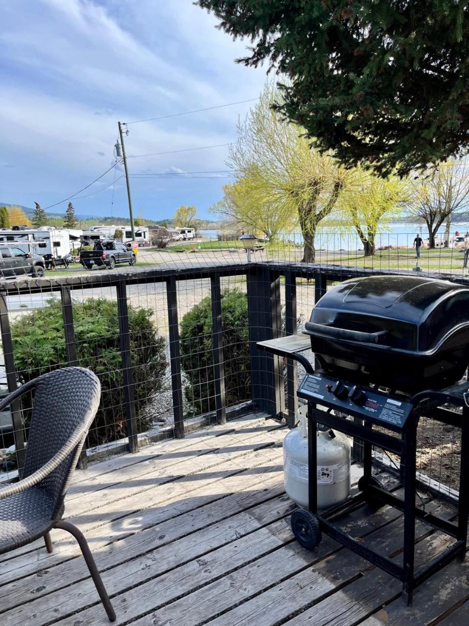 Roberts Roost Resort Quesnel Ngoại thất bức ảnh