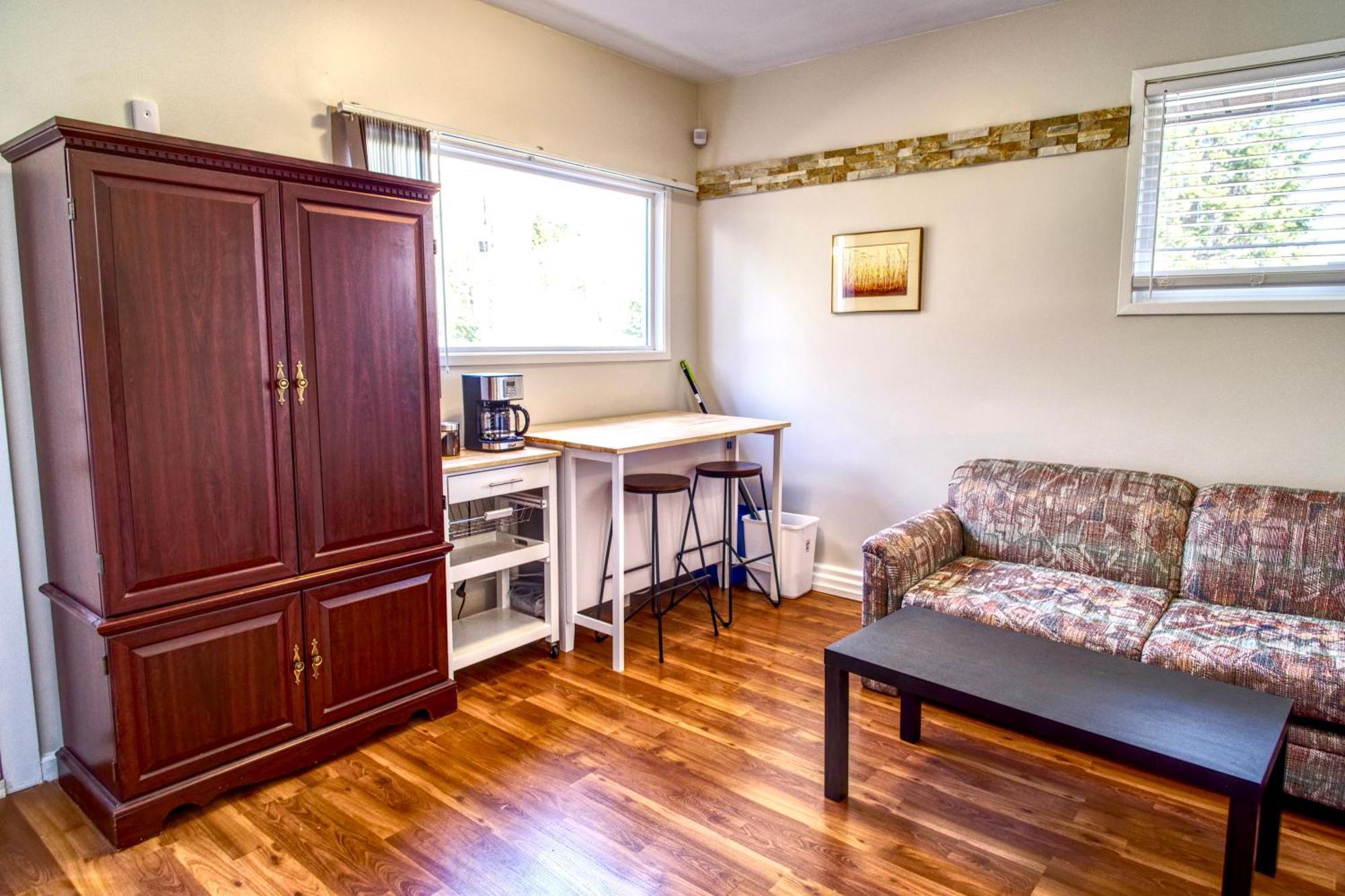 Roberts Roost Resort Quesnel Ngoại thất bức ảnh