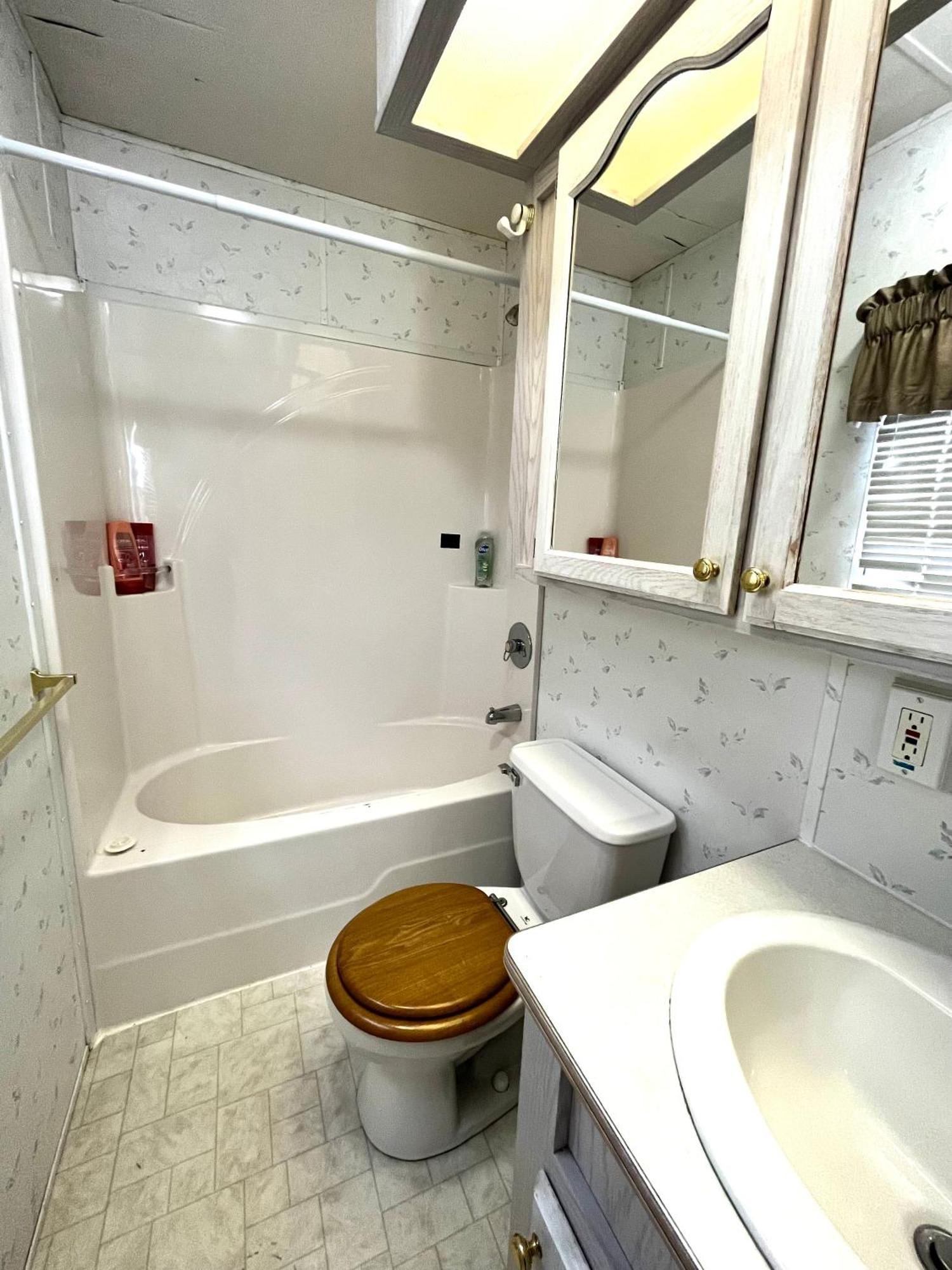 Roberts Roost Resort Quesnel Ngoại thất bức ảnh