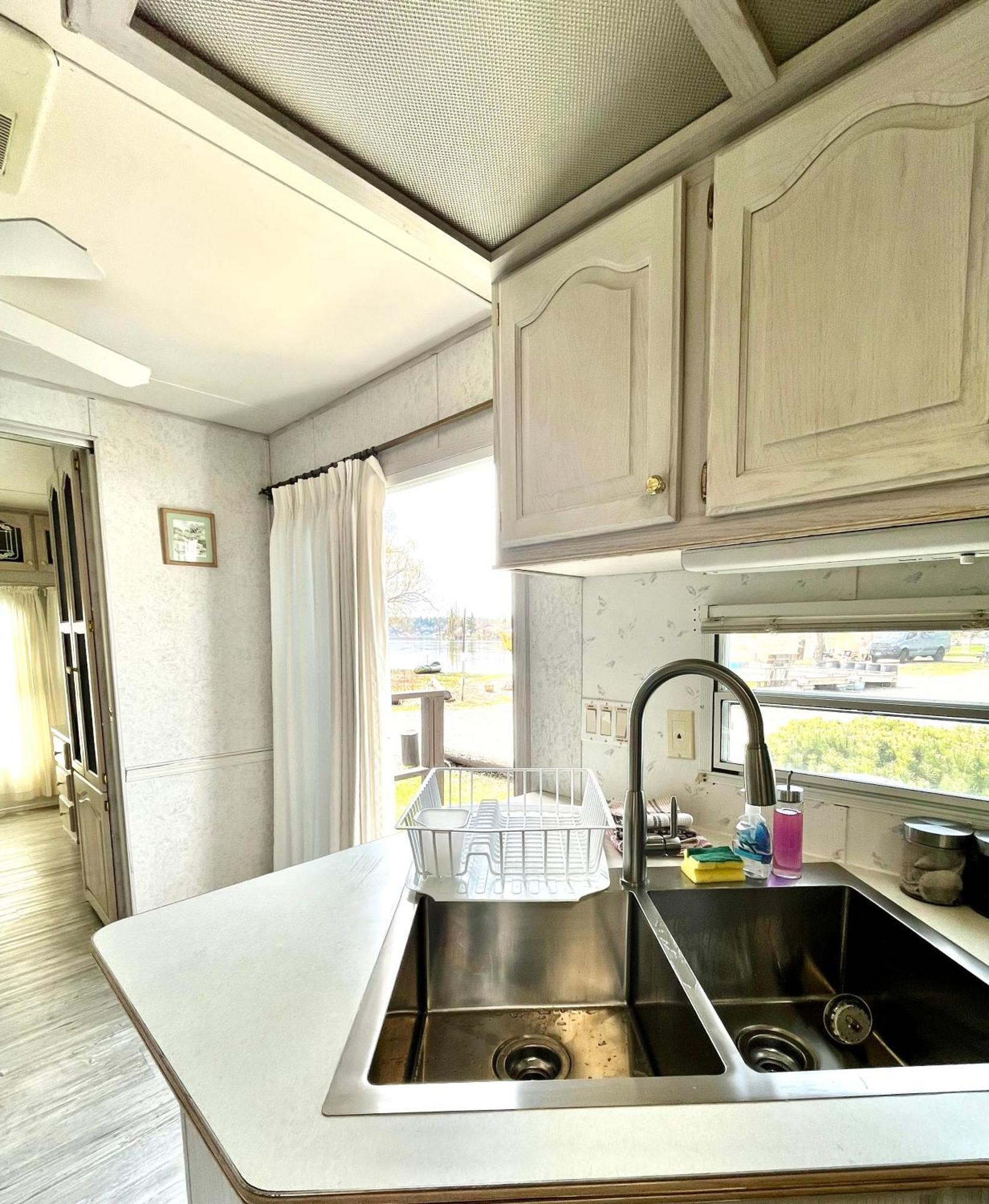 Roberts Roost Resort Quesnel Ngoại thất bức ảnh